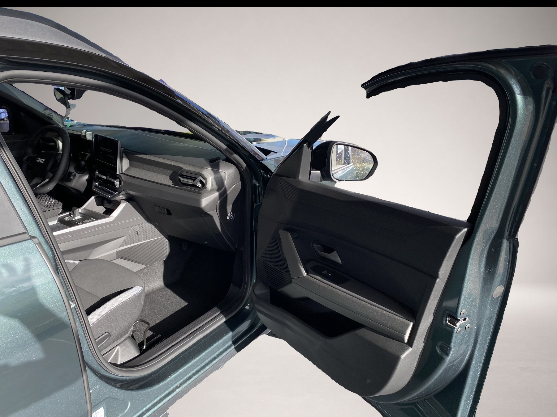 Dacia Bigster (01/2026, Hybrid (Benzin/Elektro))