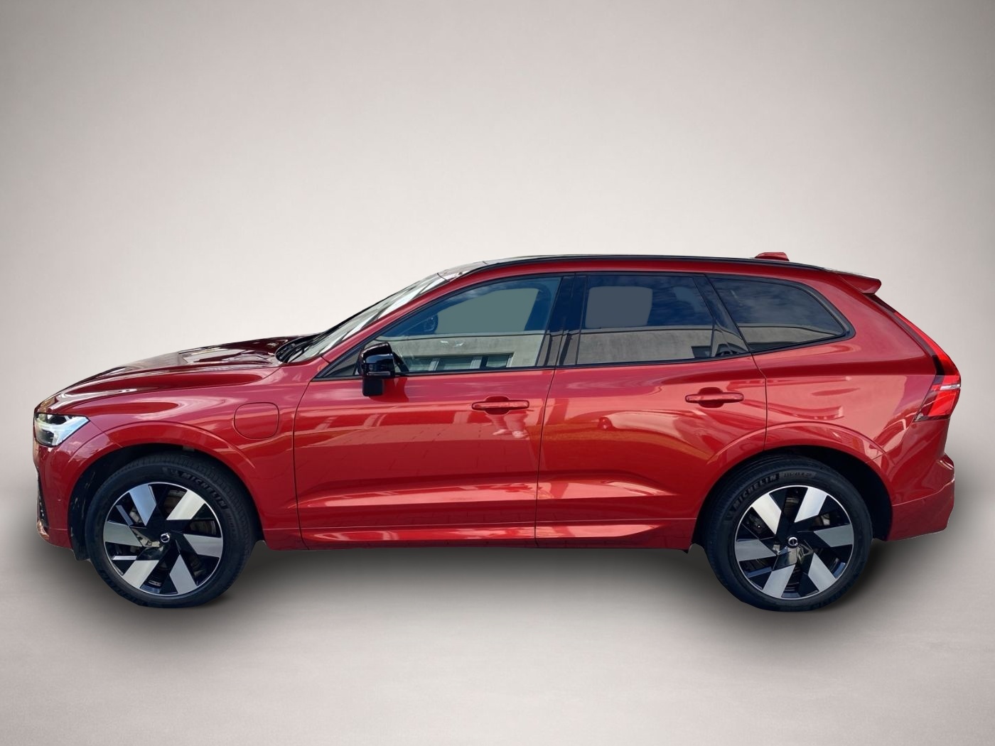 Volvo XC60 (08/2024, Hybrid (Benzin/Elektro))