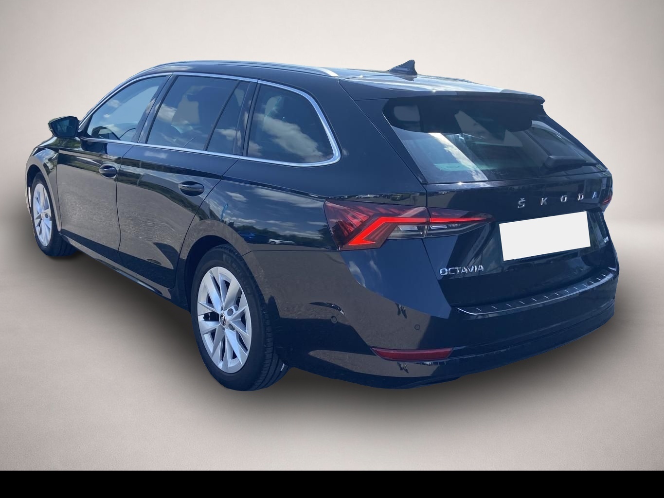 Skoda Octavia (04/2023, )