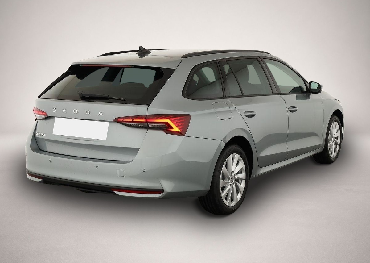 Skoda Octavia (06/2026, Benzin)