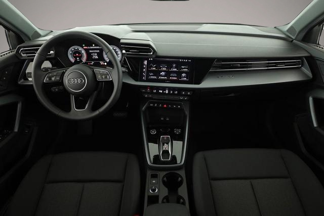 Audi A3 (06/2026, Benzin)