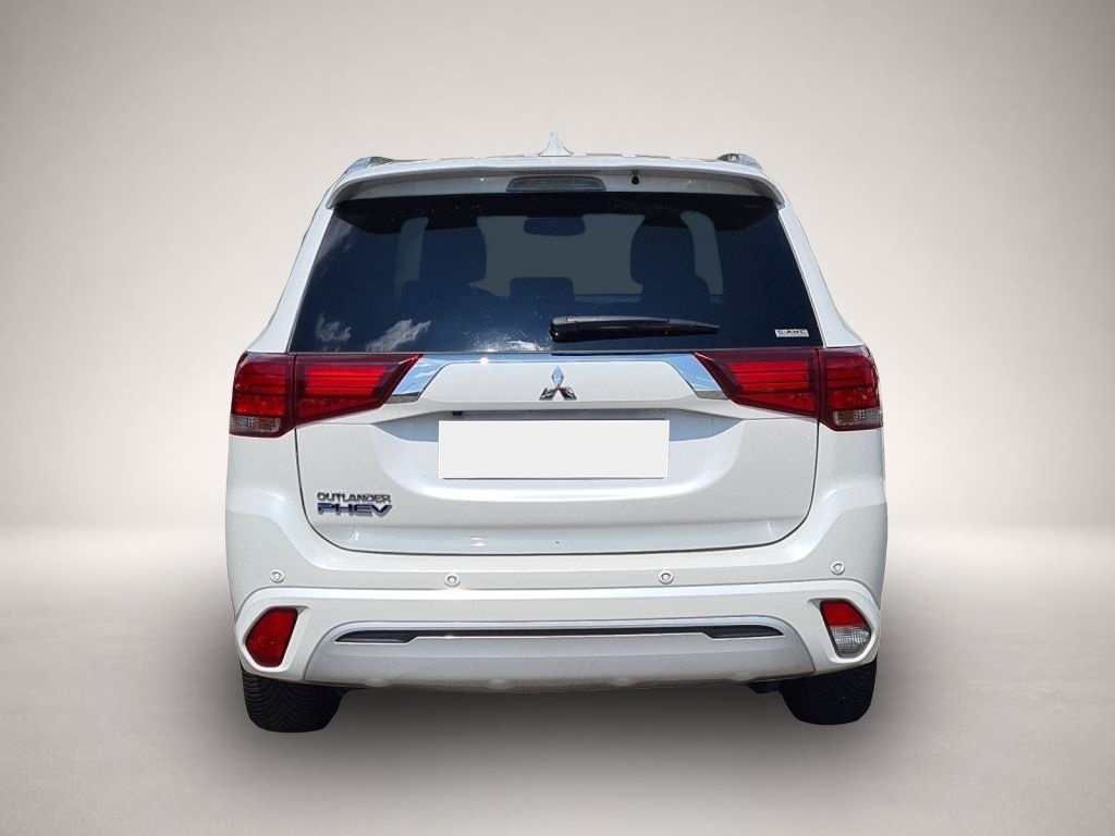 Mitsubishi Plug-in Hybrid Outlander (05/2020, )