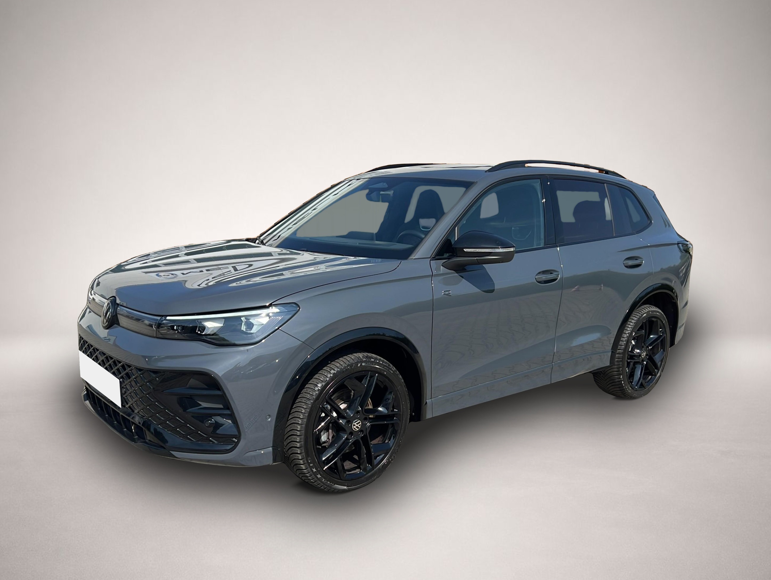 Volkswagen Tiguan (10/2025, Hybrid (Benzin/Elektro))
