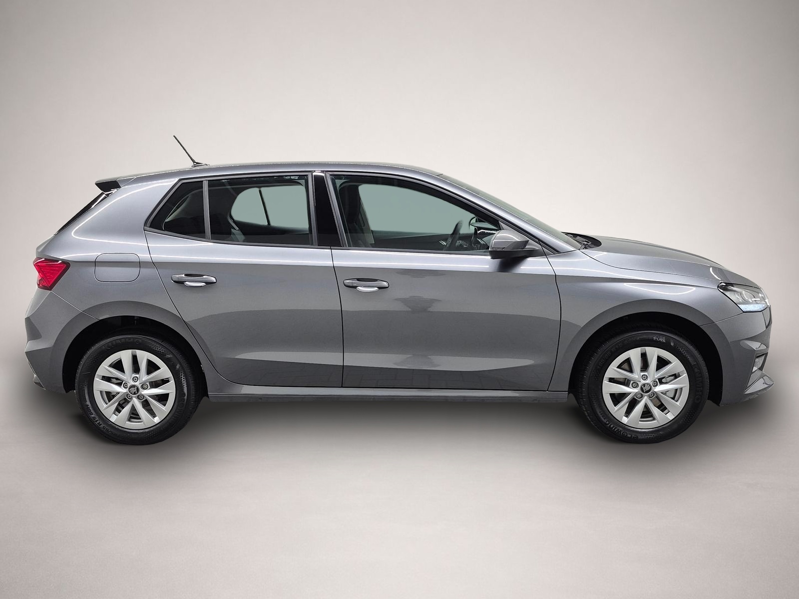 Skoda Fabia (, Benzin)