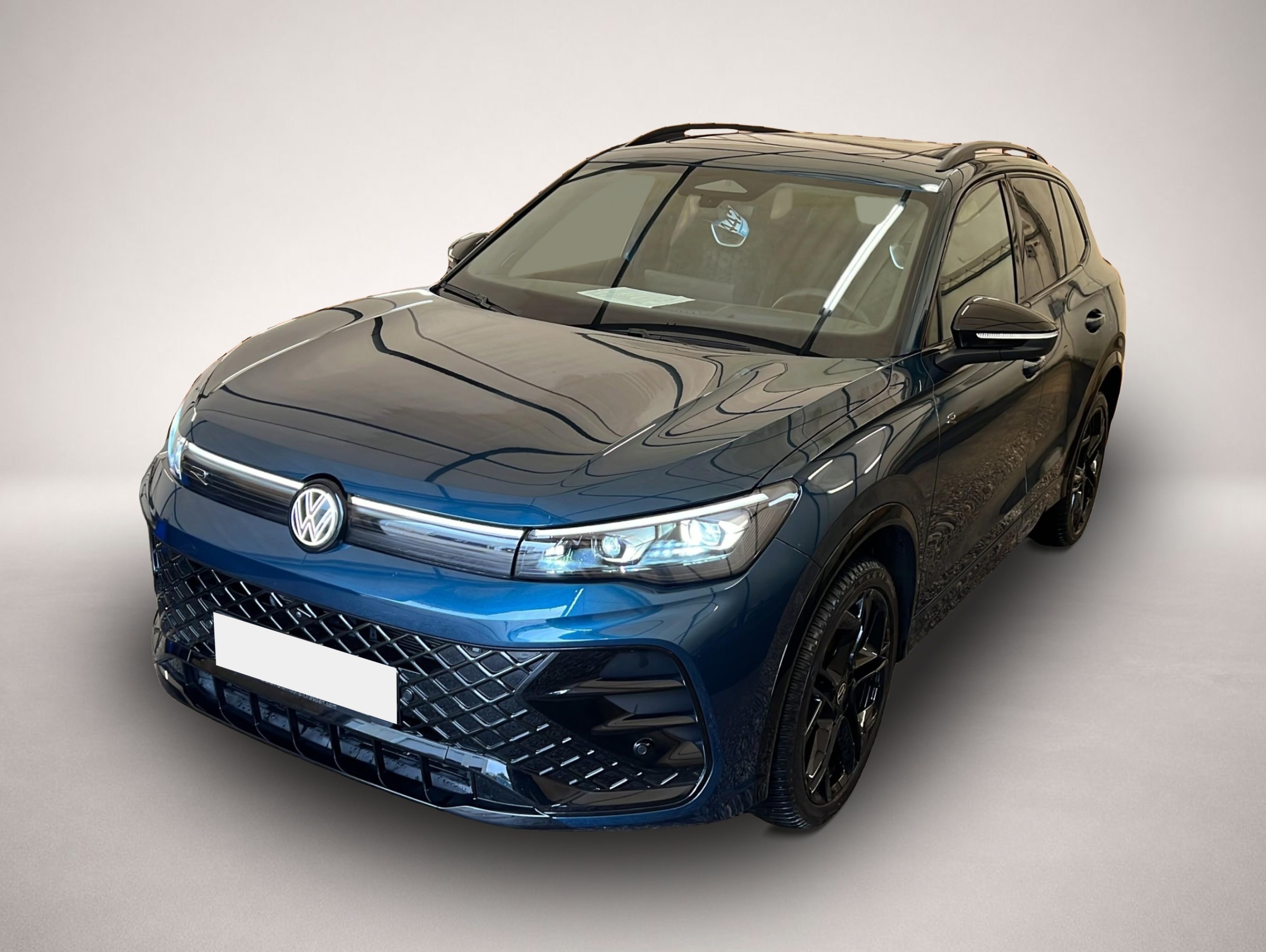 Volkswagen Tiguan (11/2025, Benzin)