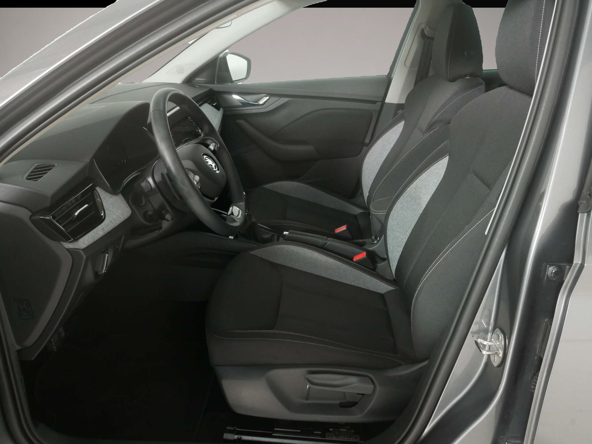 Skoda Scala (10/2024, Benzin)