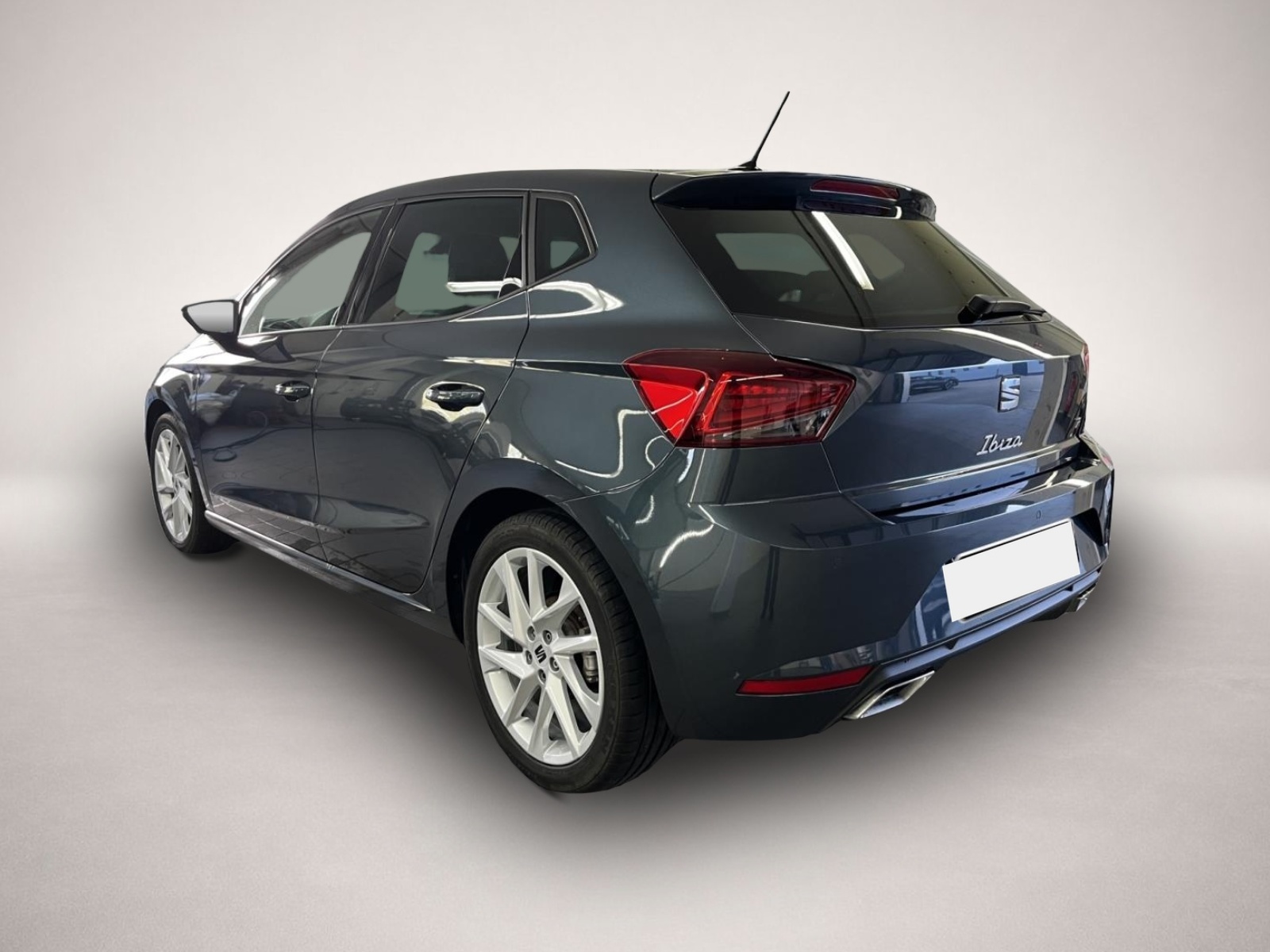 Seat Ibiza (01/2024, Benzin)