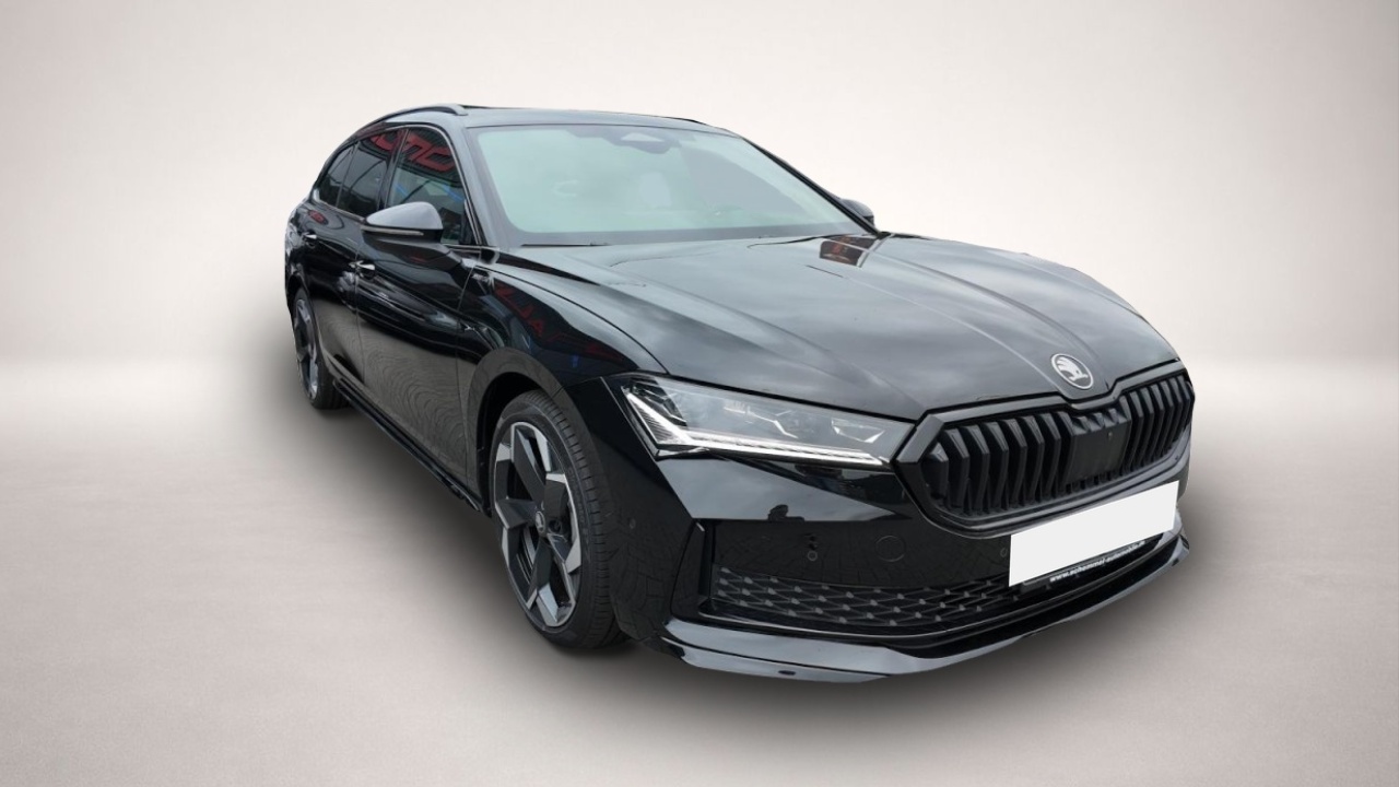 Skoda Superb (02/2026, Diesel)