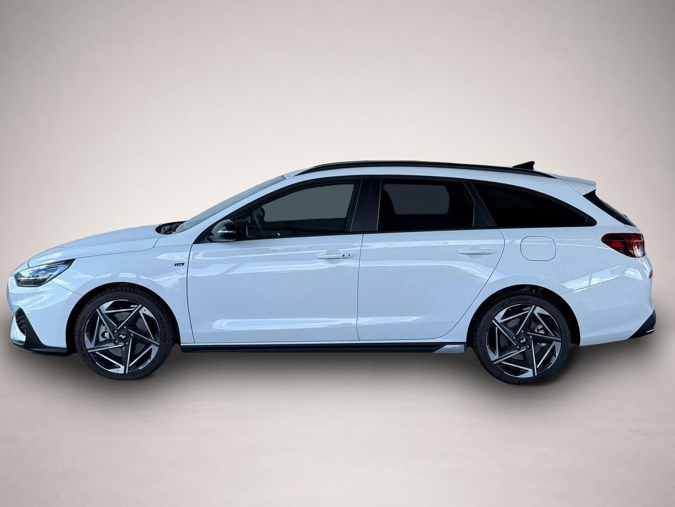 Hyundai i30 (11/2025, Hybrid (Benzin/Elektro))