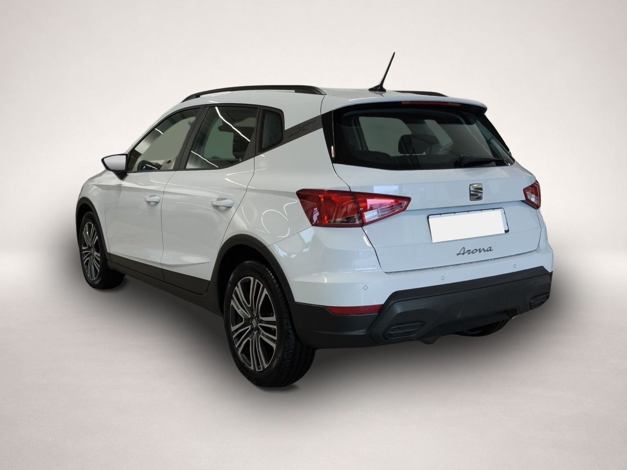Seat Arona (08/2024, Benzin)