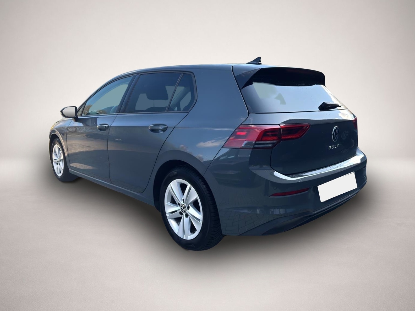 Volkswagen Golf (01/2023, Benzin)