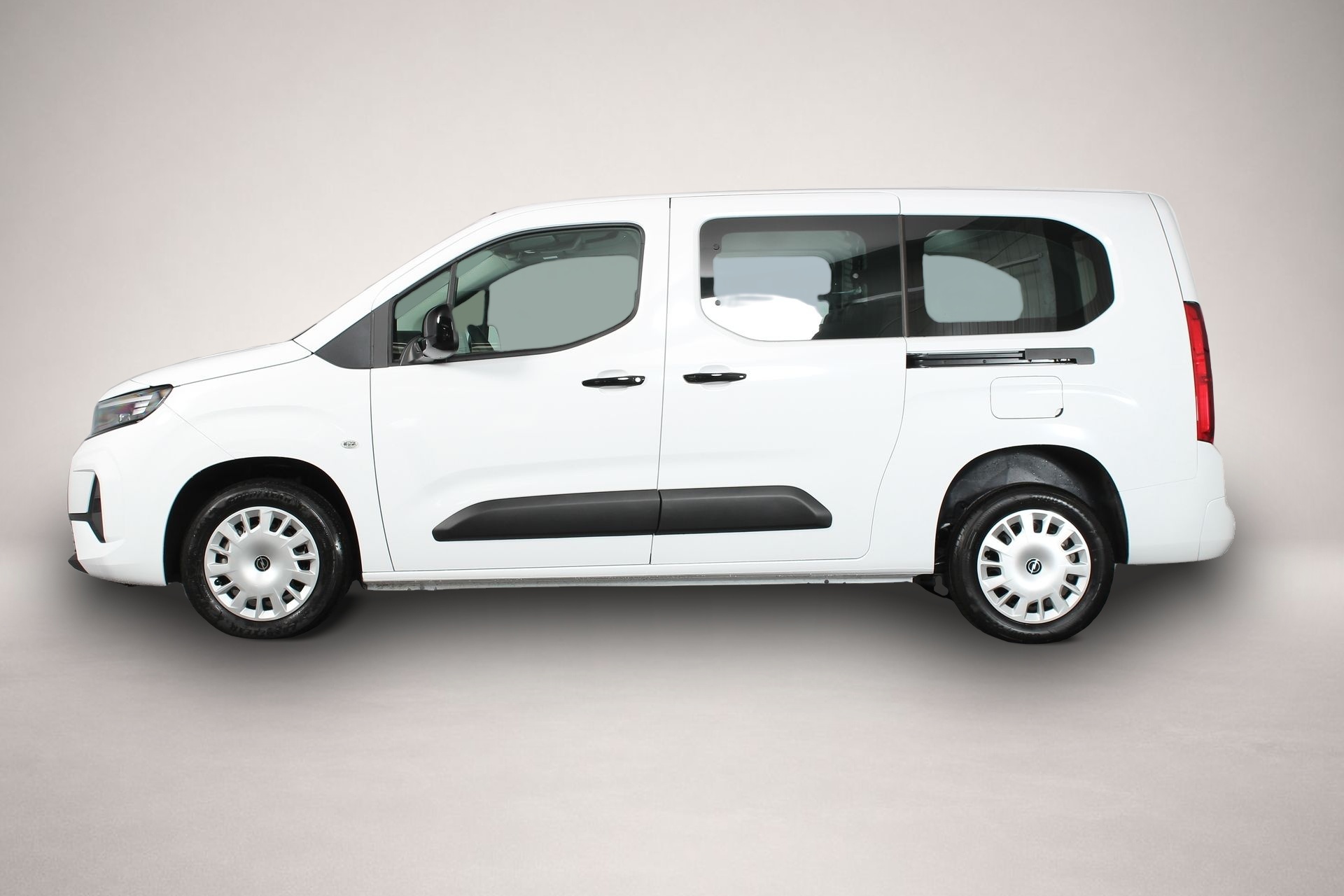 Opel Combo (10/2025, Diesel)