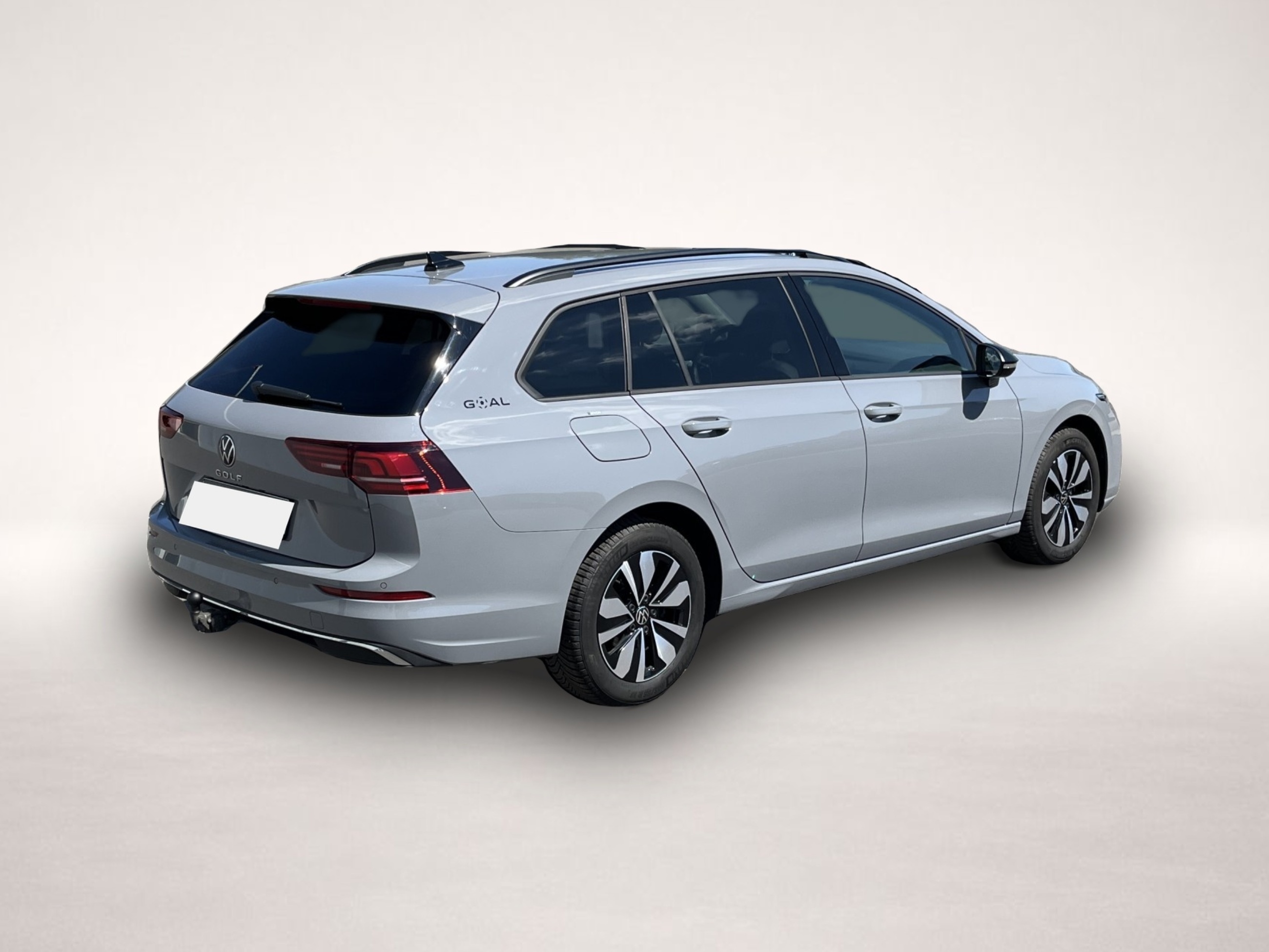 Volkswagen Golf (09/2025, Benzin)