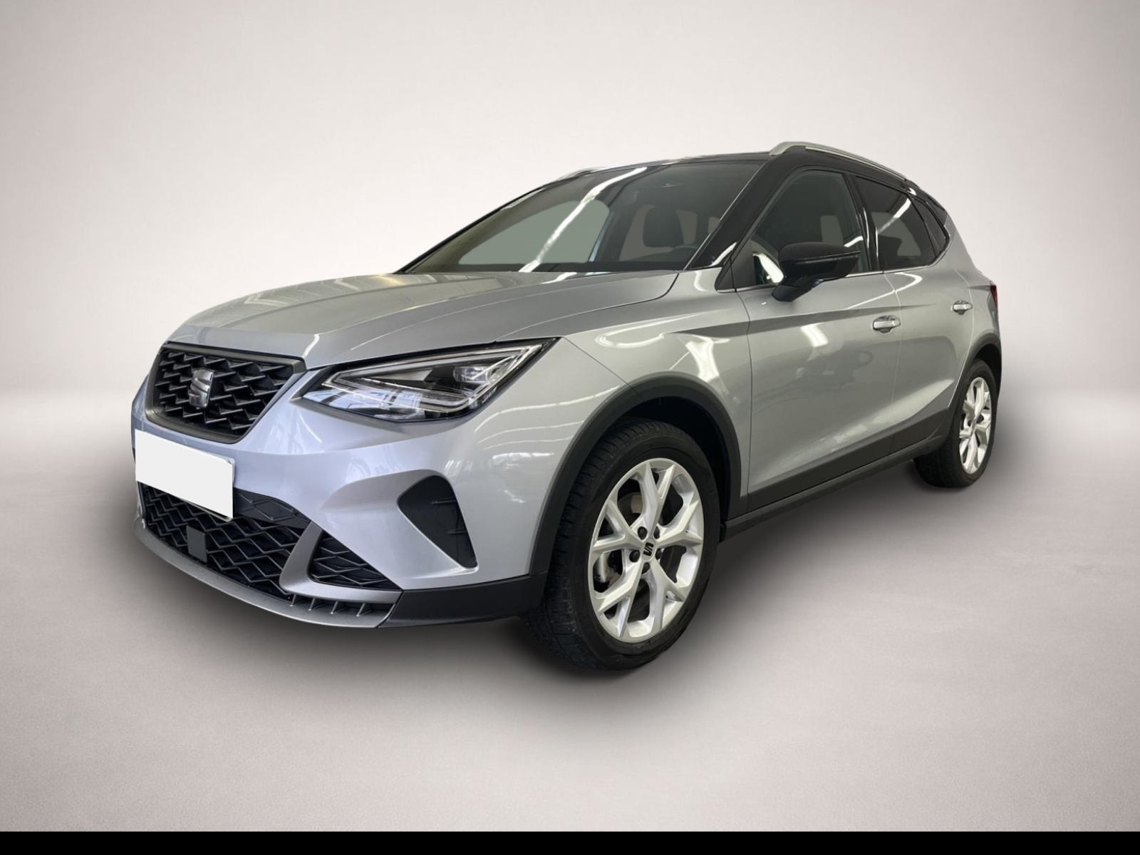 Seat Arona (04/2024, Benzin)