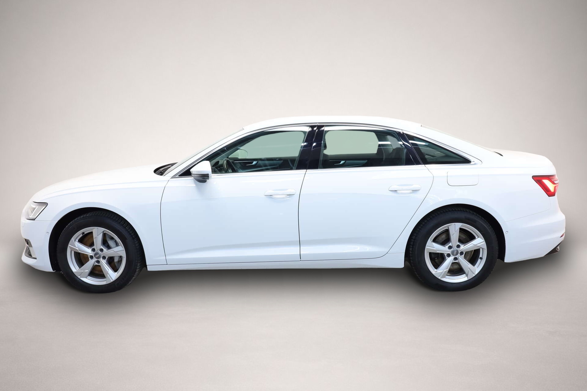 Audi quattro (07/2020, Hybrid (Benzin/Elektro))