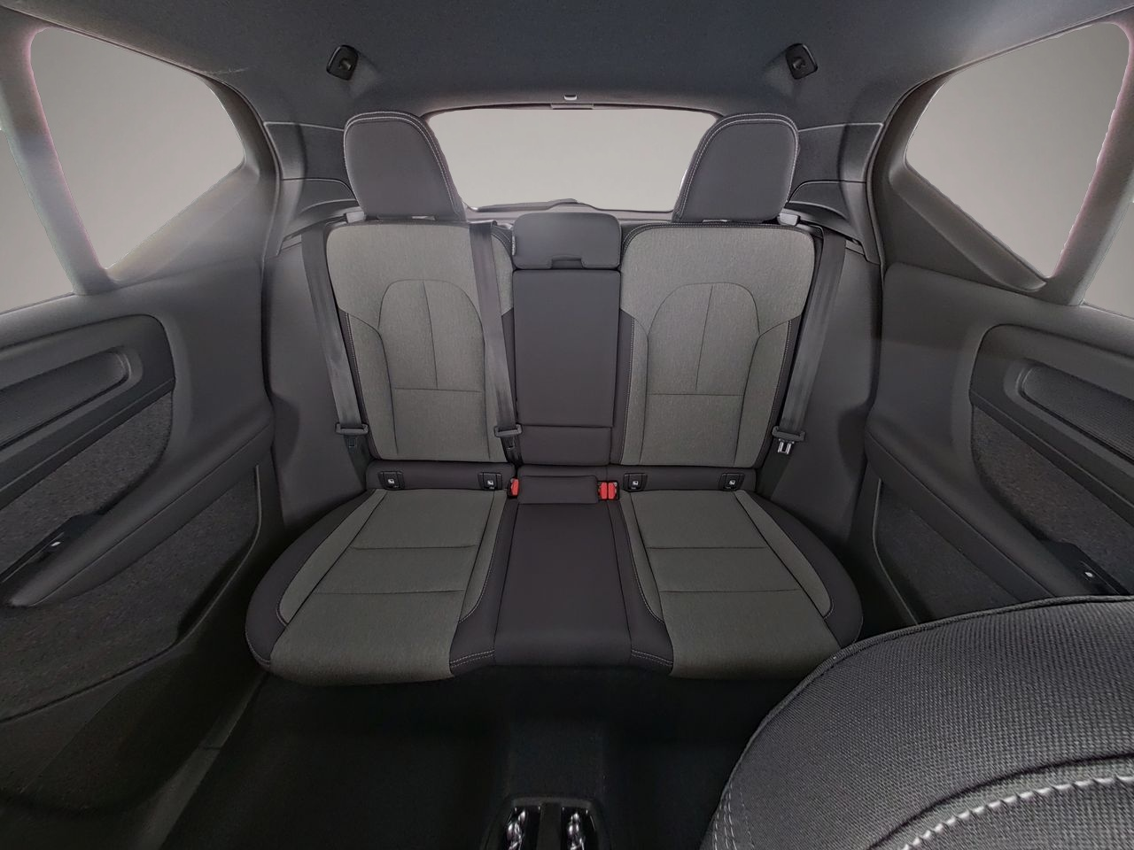 Volvo XC40 (07/2025, Benzin)
