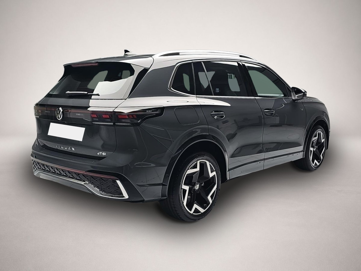 Volkswagen Tiguan (03/2026, Benzin)