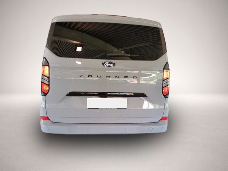 Ford Tourneo Custom (05/2026, Diesel)
