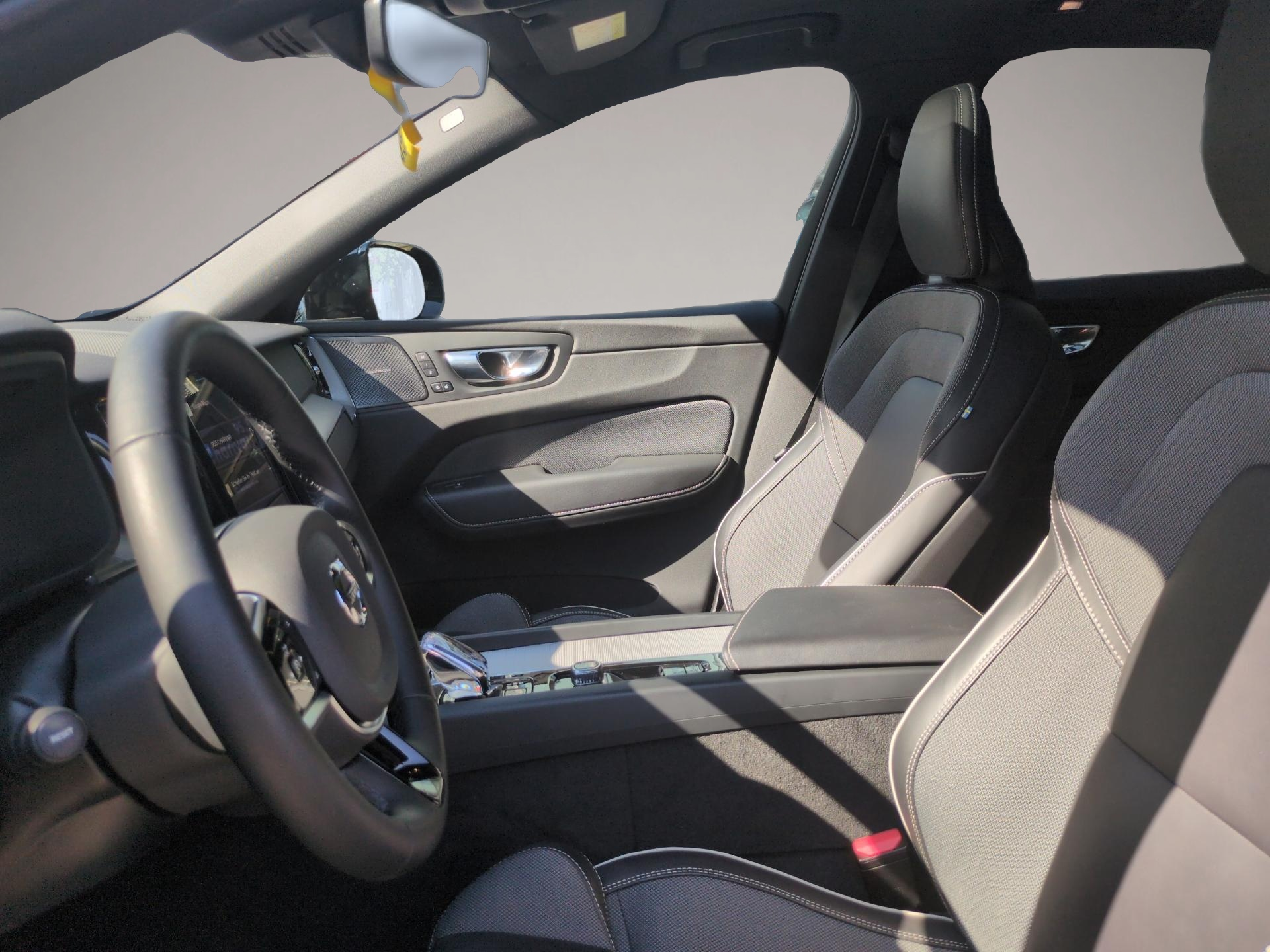 Volvo XC60 (06/2024, Hybrid (Benzin/Elektro))