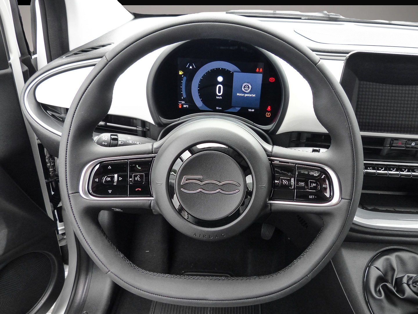Fiat 500C (08/2026, Benzin)