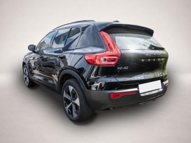 Volvo XC40 (01/2023, Benzin)