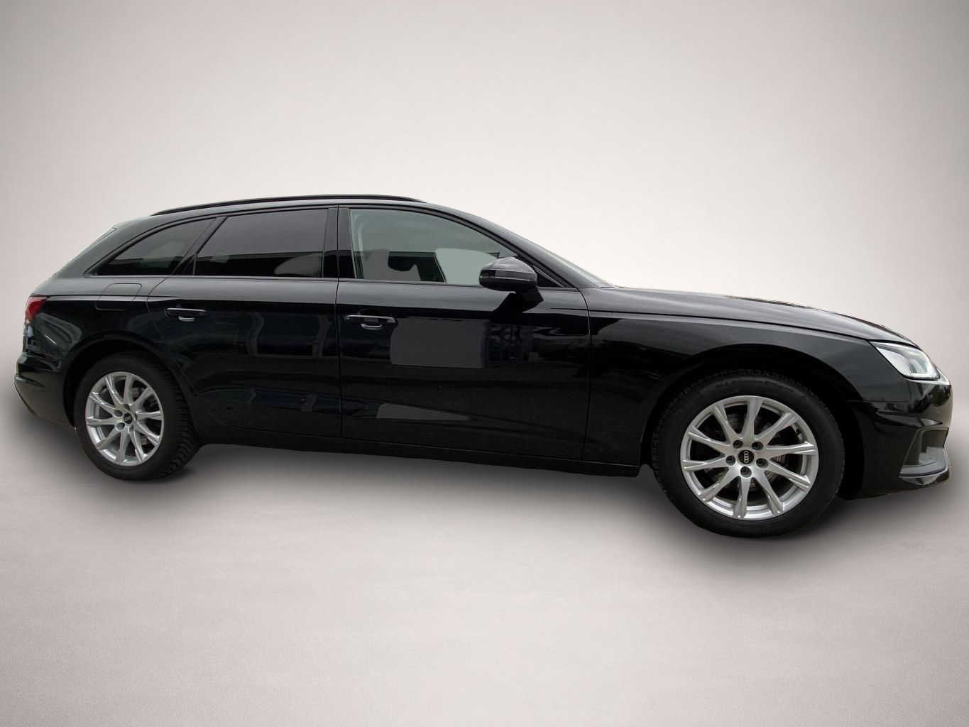 Audi A4 (06/2022, )