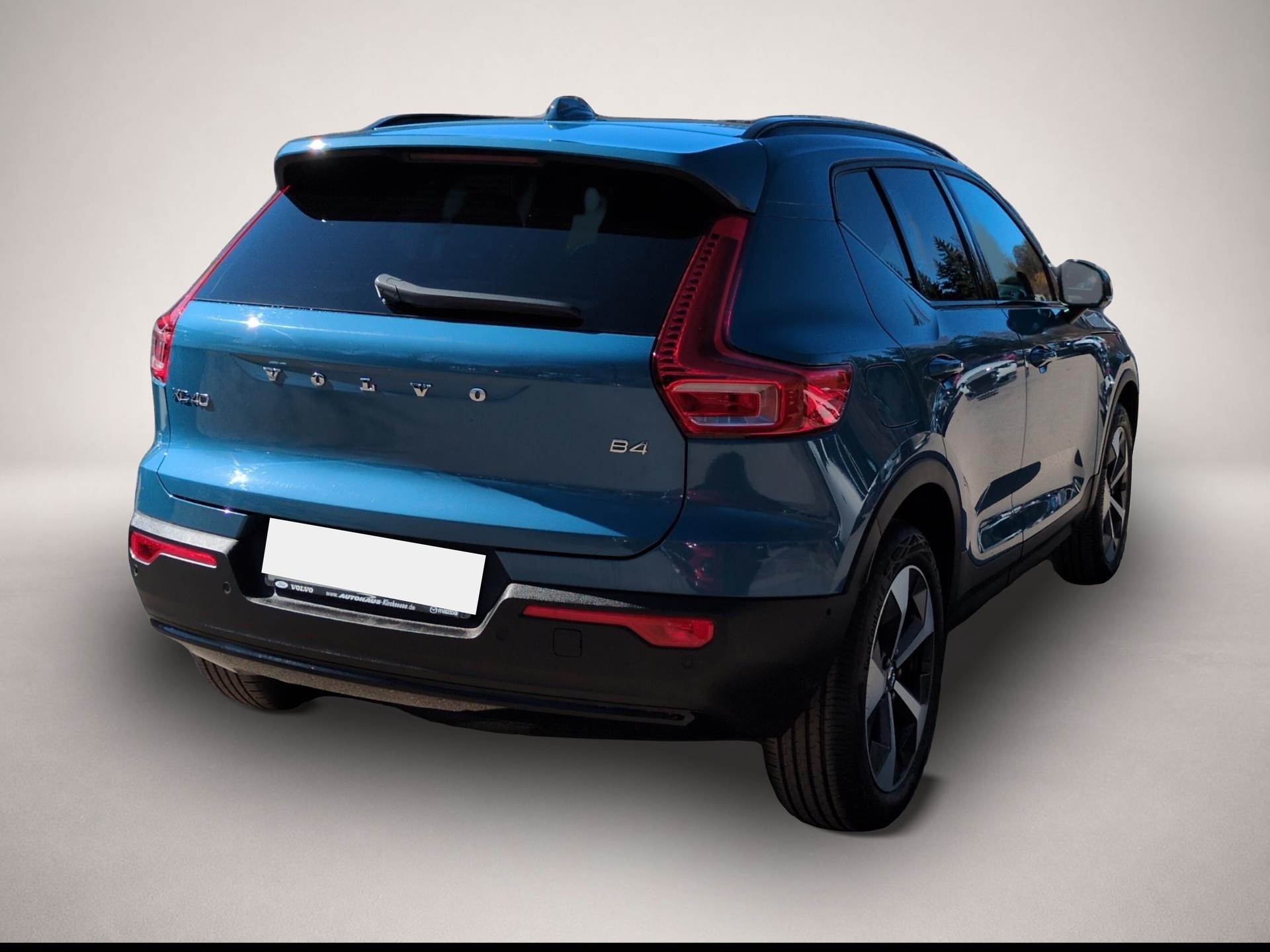 Volvo XC40 (07/2025, Benzin)