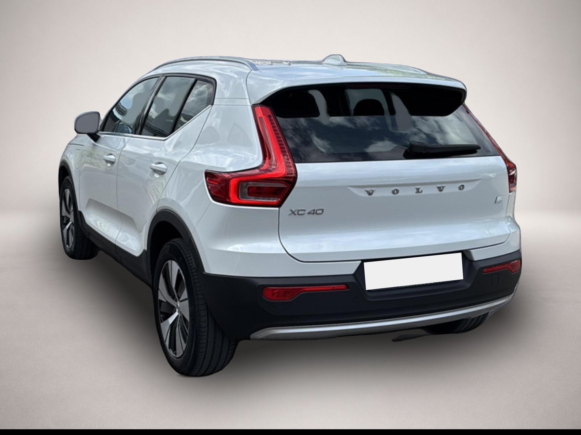 Volvo XC40 (04/2022, Hybrid (Benzin/Elektro))