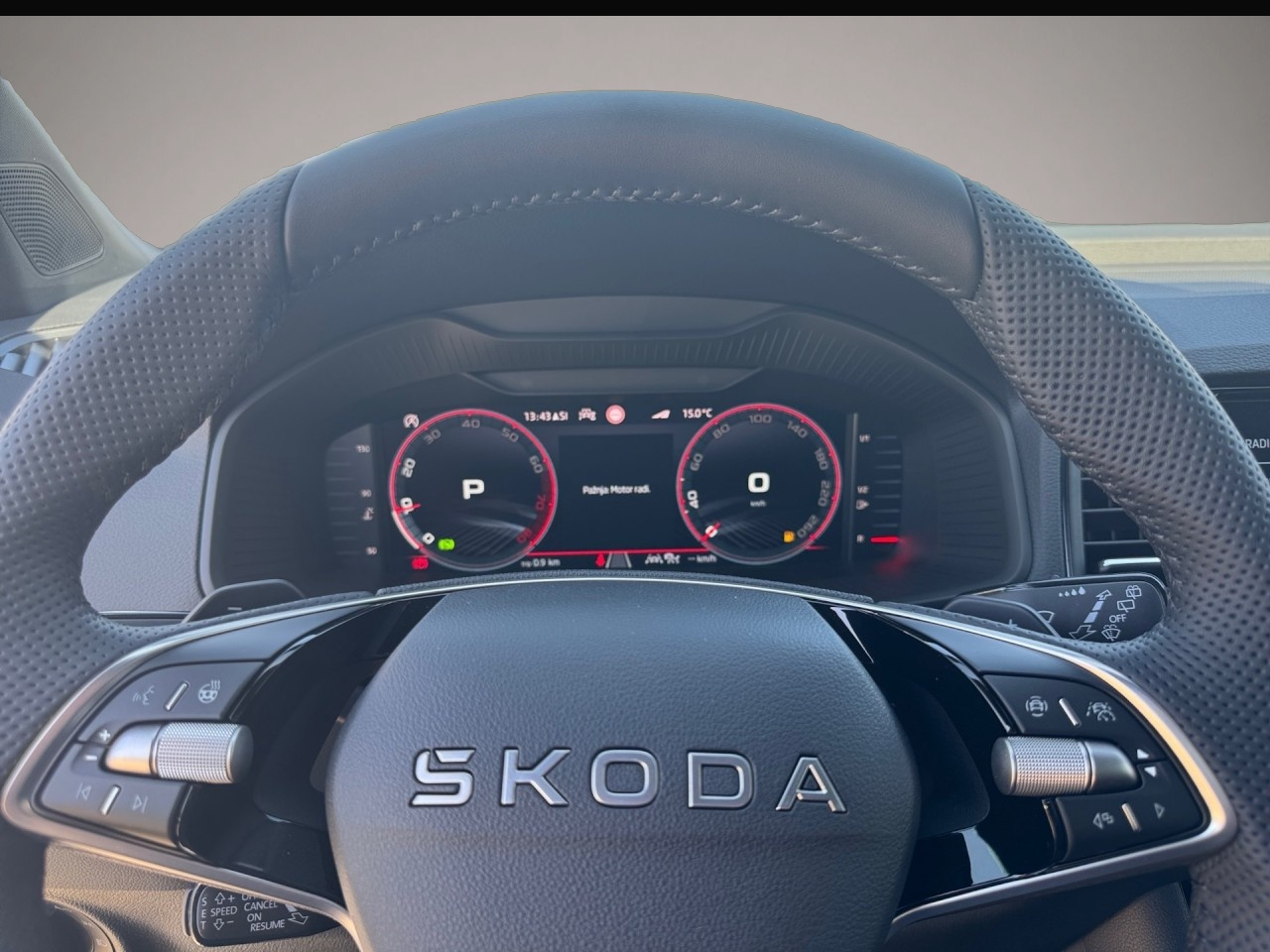 Skoda Karoq (, Benzin)