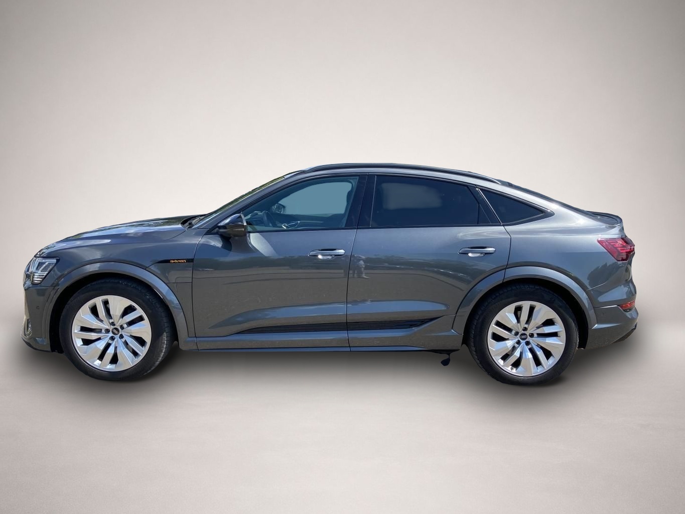 Audi e-tron (01/2023, )