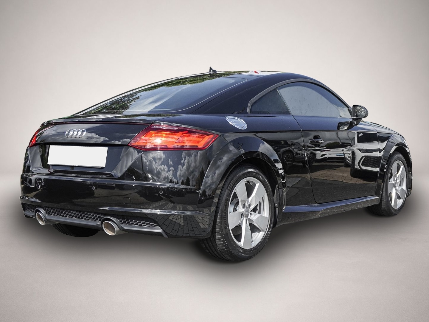 Audi quattro (05/2022, Benzin)