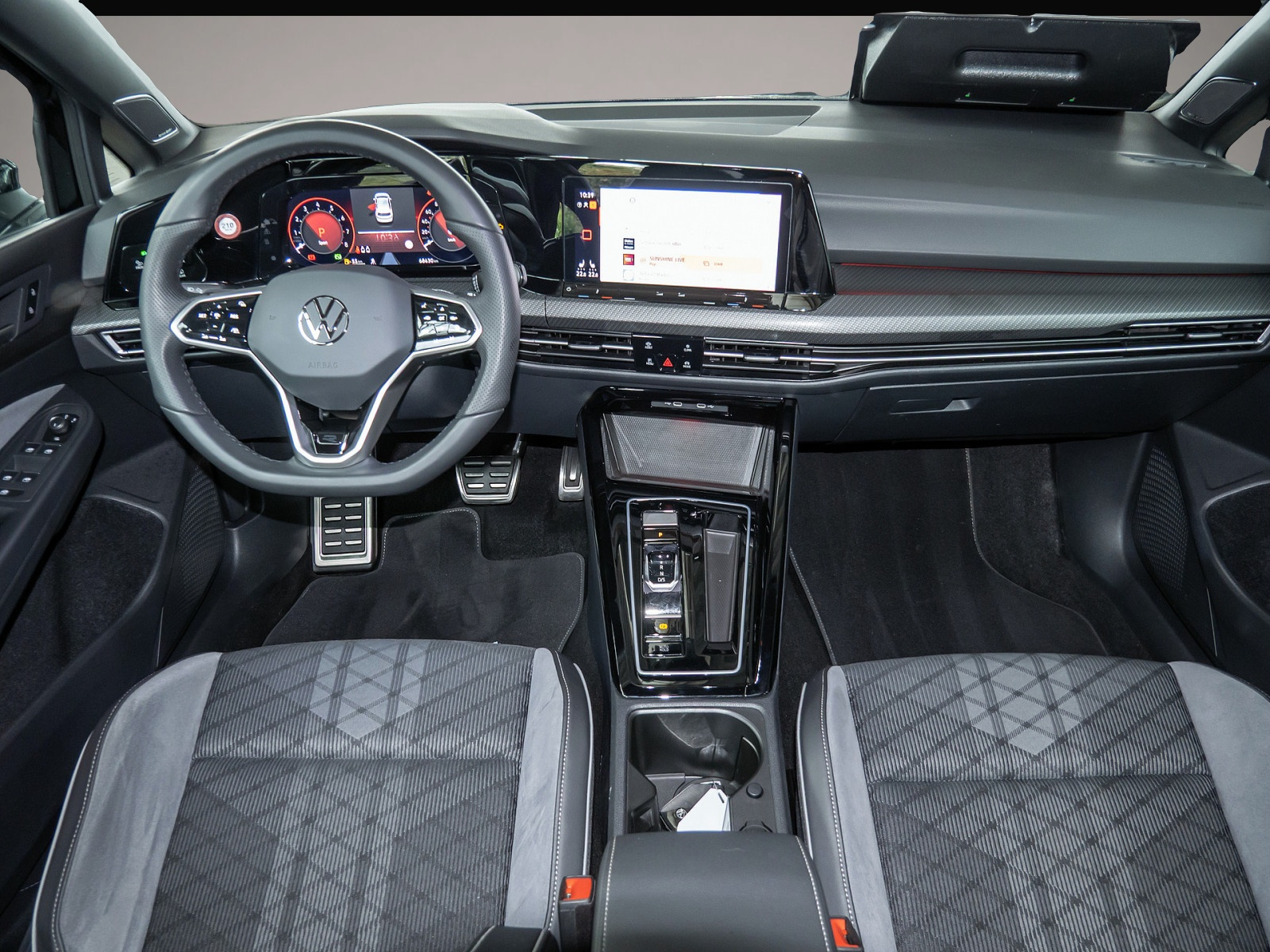 Volkswagen Golf (04/2024, Benzin)