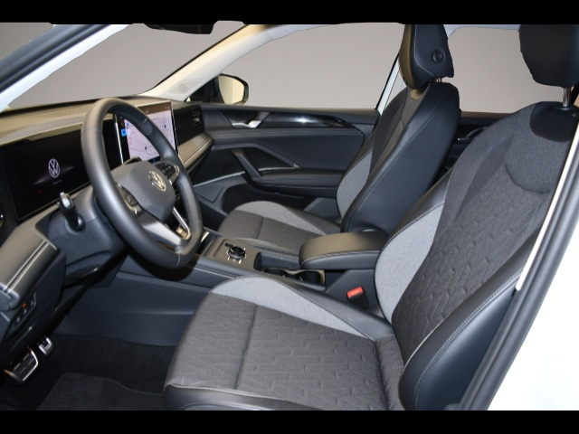 Volkswagen Tiguan (08/2025, )