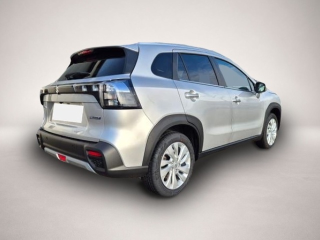 Suzuki Across, Bild 4 von 5