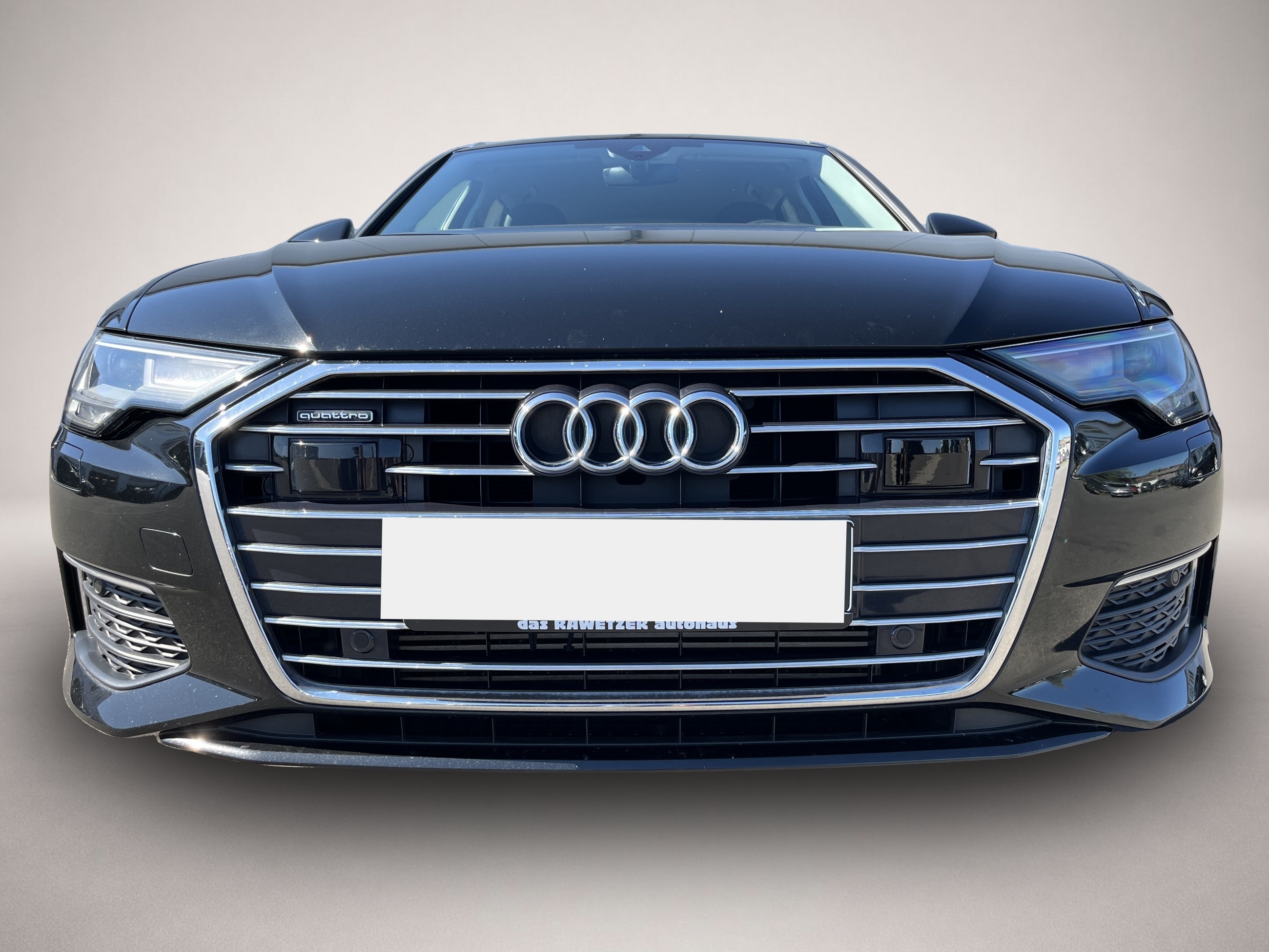 Audi A6 (11/2022, Benzin)