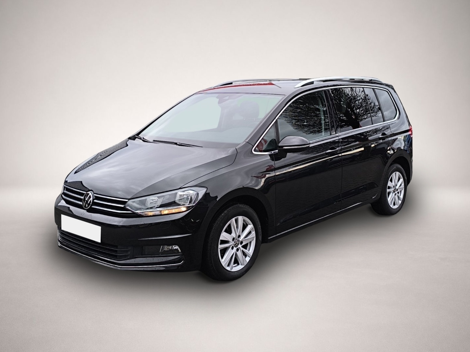 Volkswagen Touran (05/2023, Benzin)