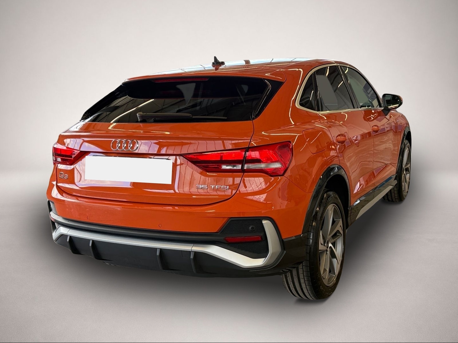 Audi Q3 (10/2025, )
