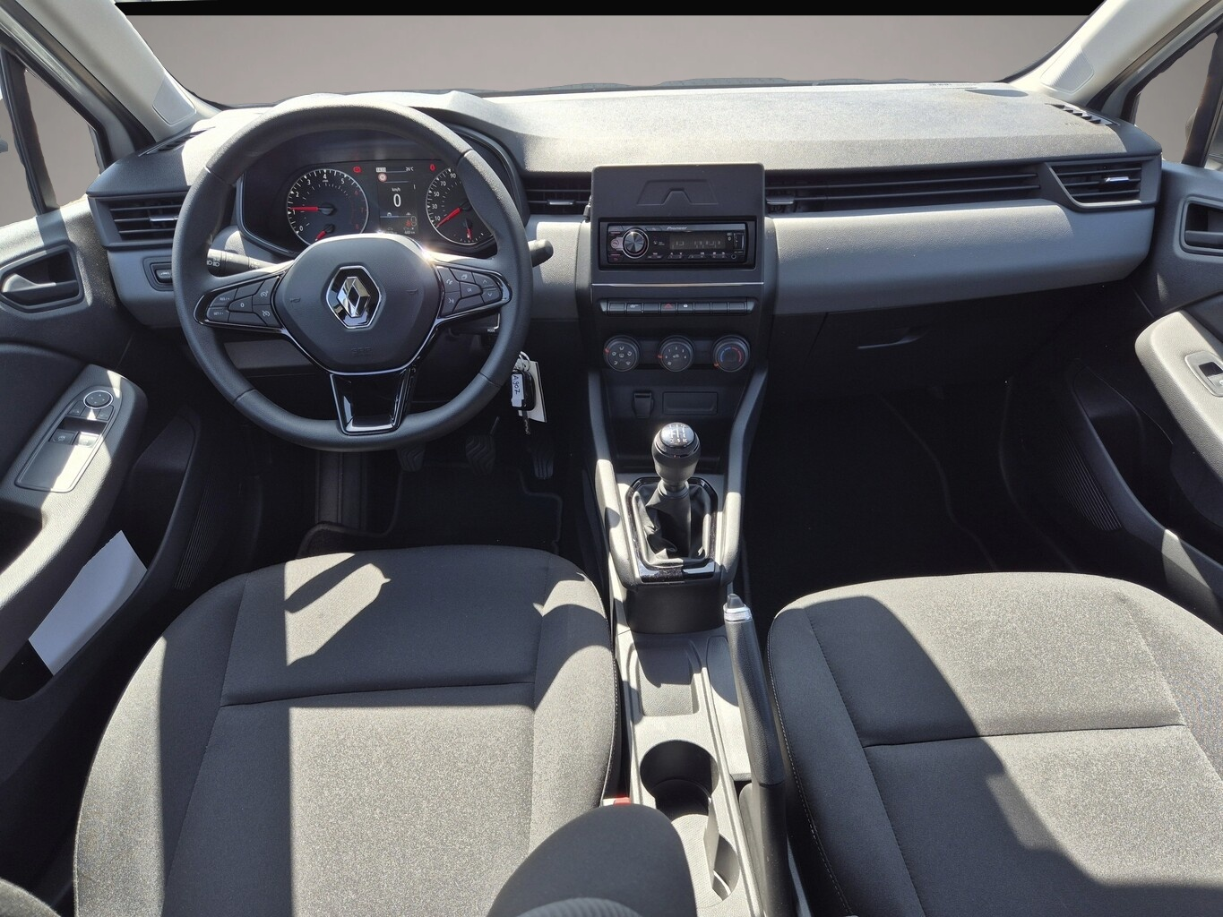 Renault Clio (08/2022, )