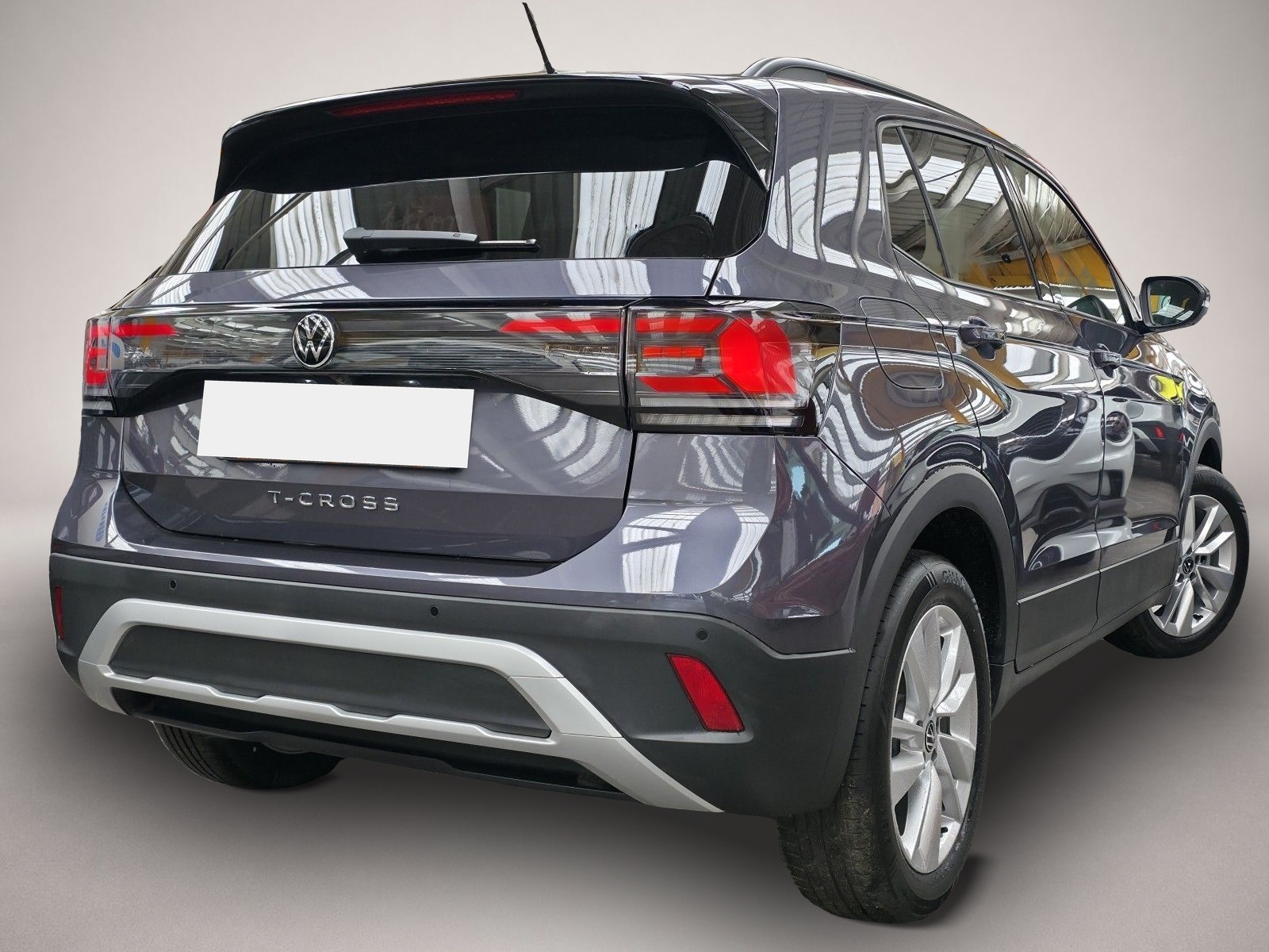 Volkswagen T-Cross (06/2026, Benzin)