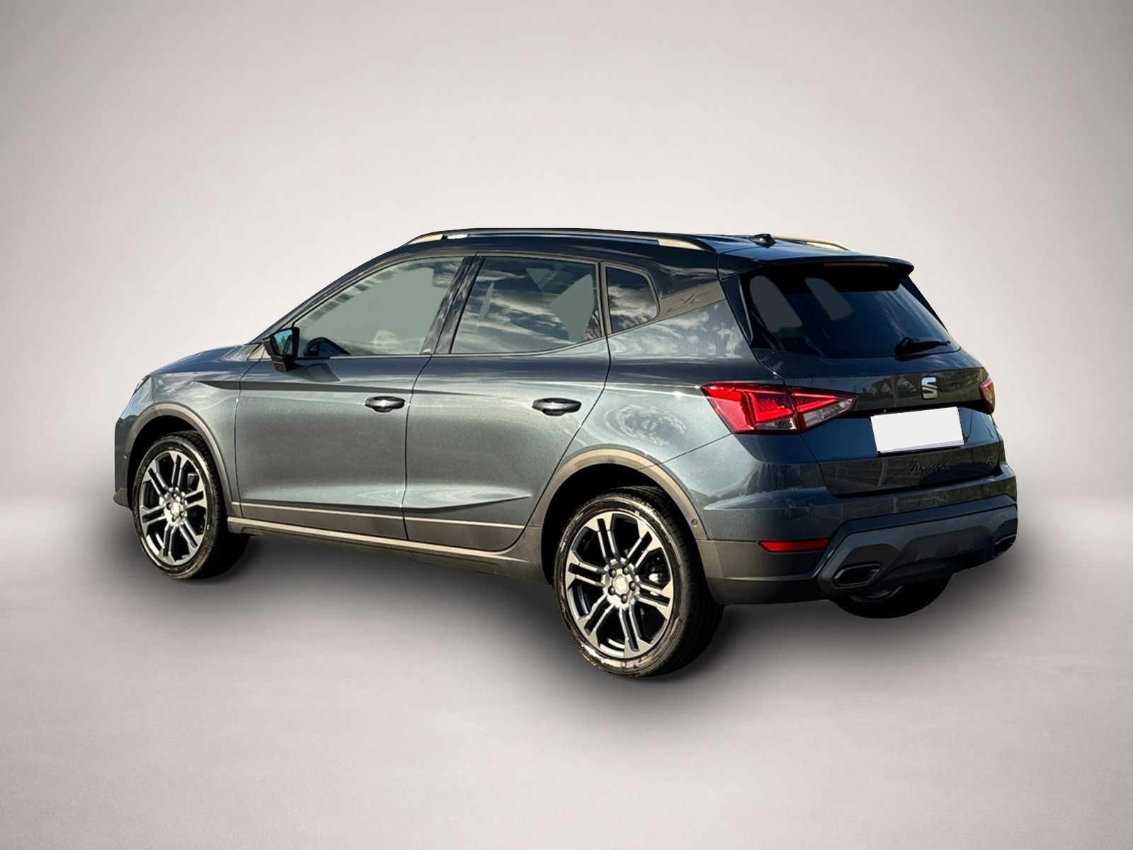 Seat Arona (06/2026, Benzin)