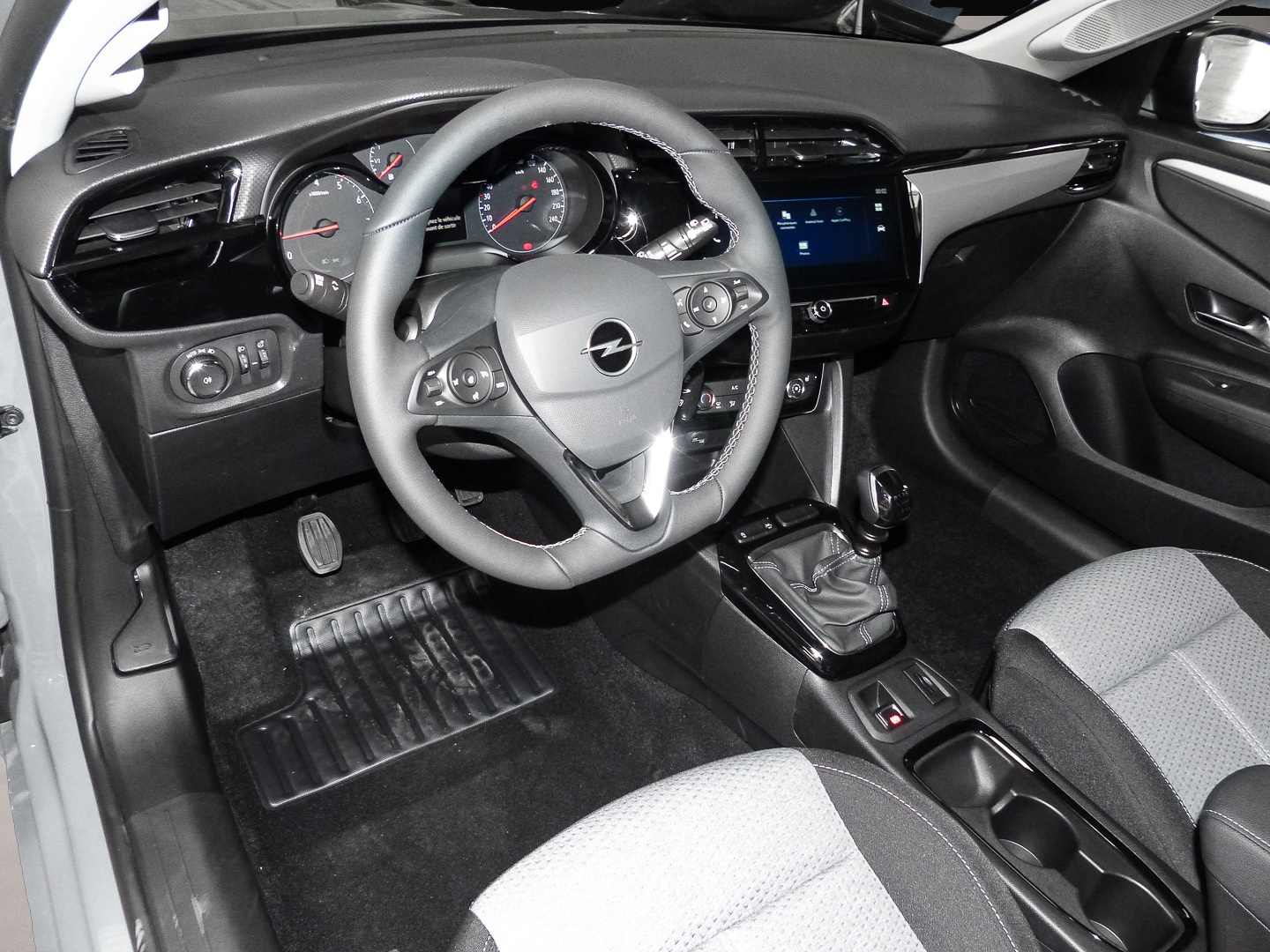 Opel Corsa (07/2026, Benzin)