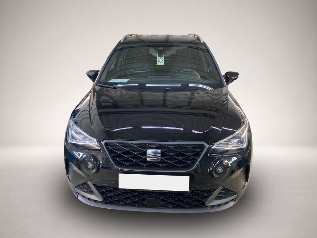 Seat Arona (03/2025, Benzin)