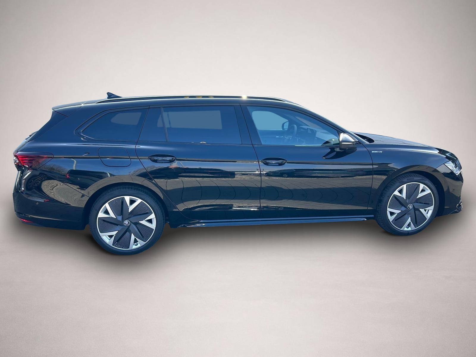 Skoda Superb (03/2026, Diesel)