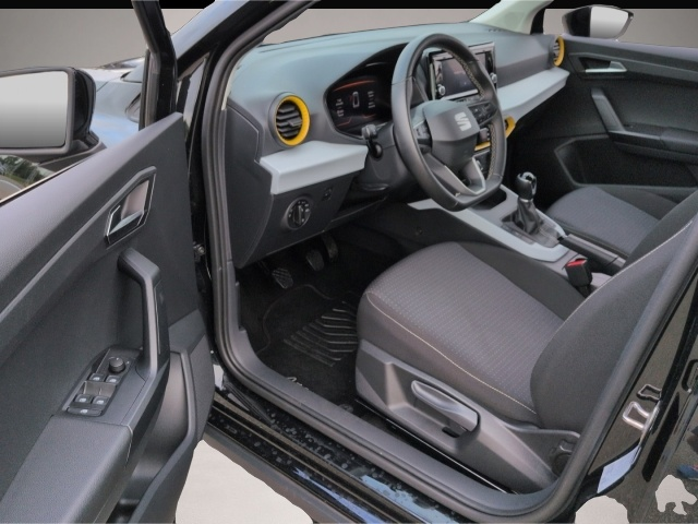 Seat Arona (12/2023, Benzin)