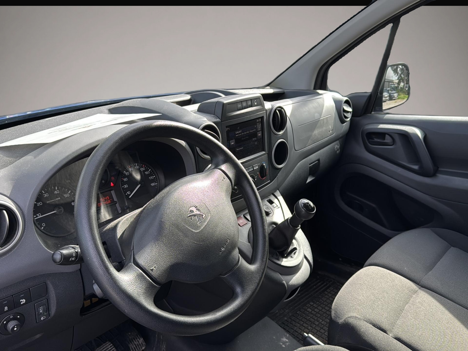 Peugeot Partner (07/2017, Diesel)