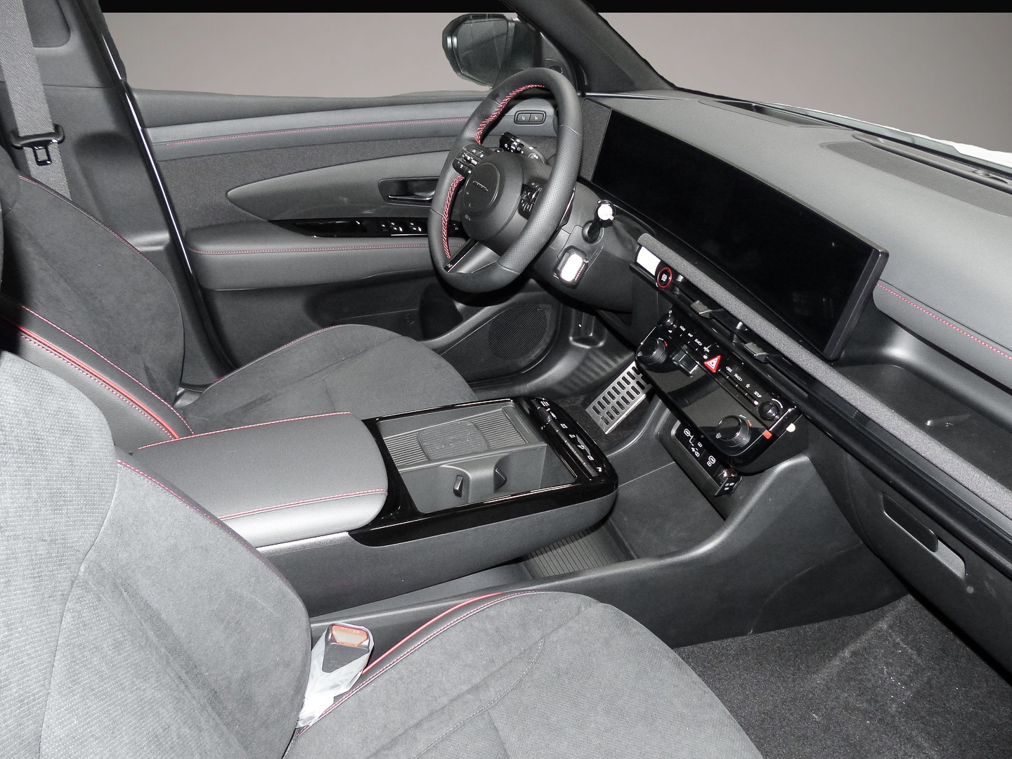 Hyundai TUCSON (02/2026, Hybrid (Benzin/Elektro))