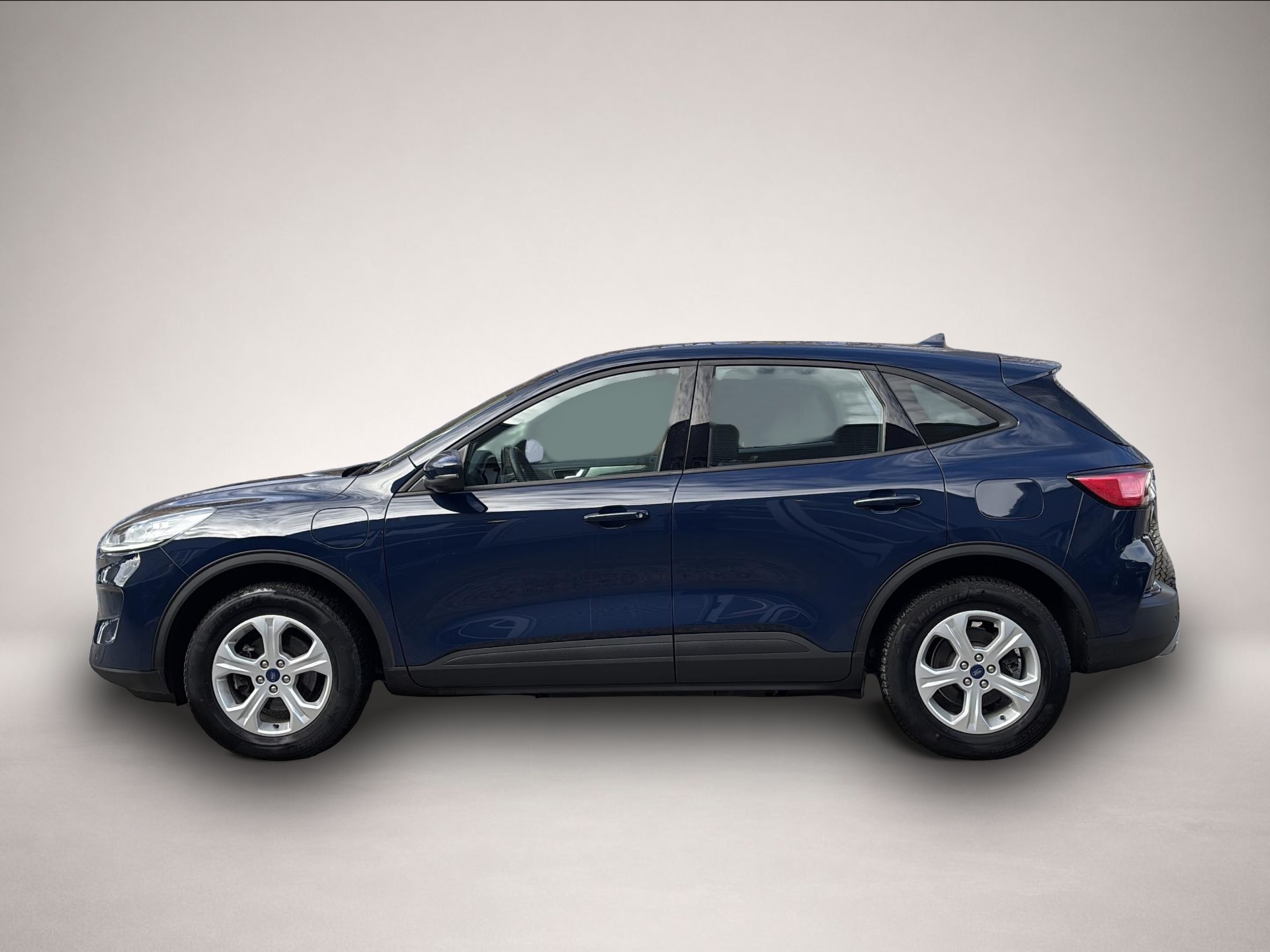 Ford Kuga (12/2022, Hybrid (Benzin/Elektro))