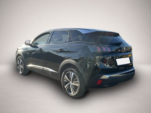 Peugeot 3008 (10/2023, Benzin)