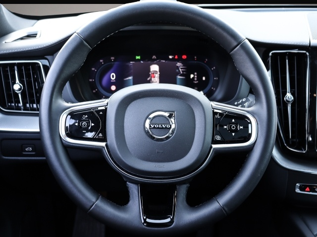 Volvo XC60 (12/2022, Diesel)