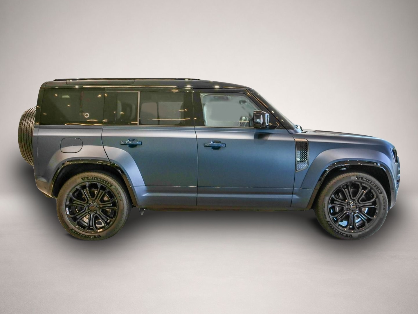 Land Rover Defender, Bild 6 von 7